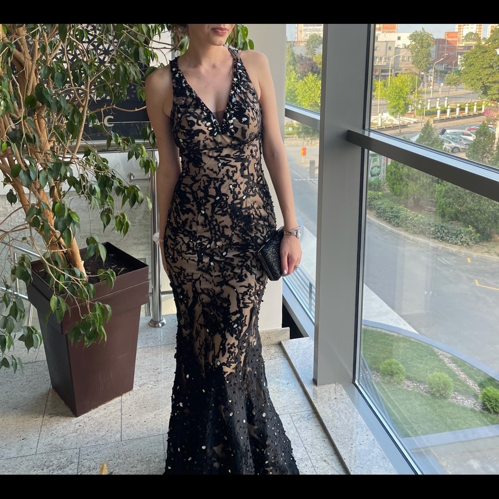 Jovani Black lace dress size 2 Prom/Wedding Dress